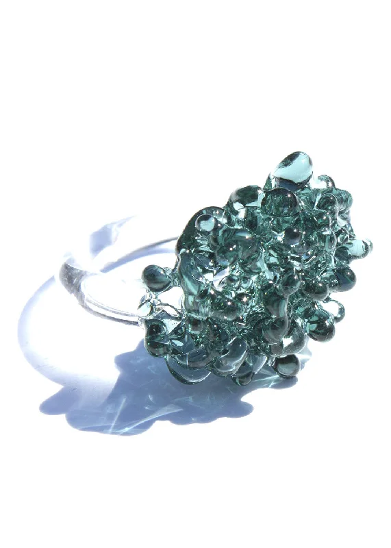 Crystal braid rings-Glass Cluster Ring - Emerald