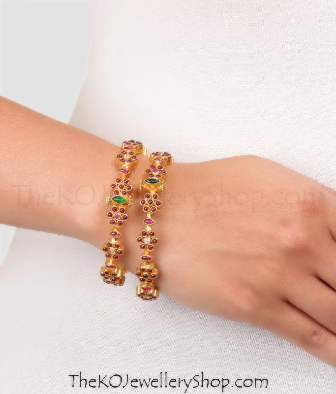 Onyx gem bangles-The Puspavat Silver Navarathna Gemstone Bracelet(Size /2.2/2.4/2.6/2.8)