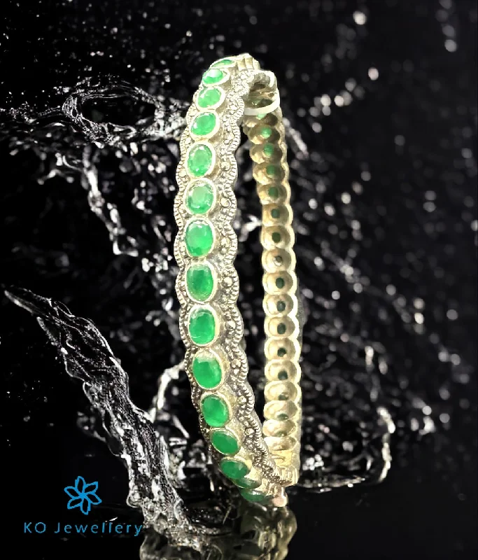 Wide geometric bangles-The Zylphia Marcasite Silver Openable Bracelet(Green)