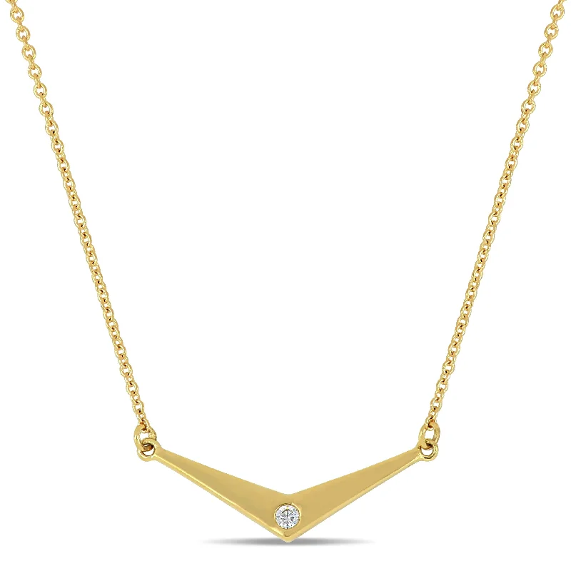 Worn pendant necklaces-Miadora 14k Yellow Gold Diamond Accent V-Shaped Solitaire Stationed Bar Necklace