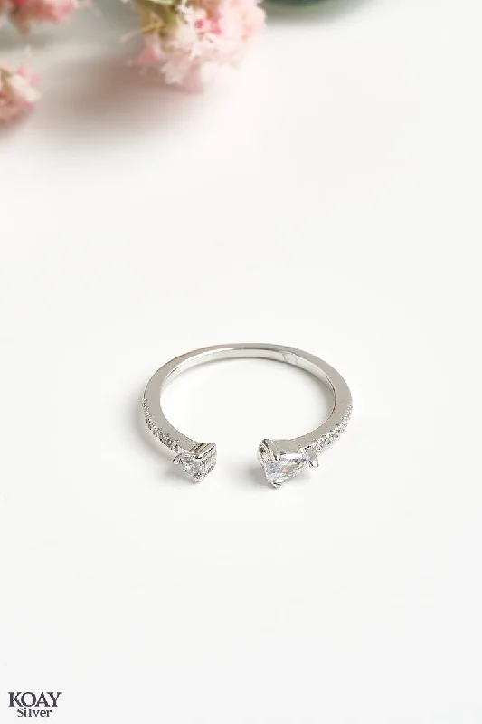 Bent band rings-Zircon (039) Zircon