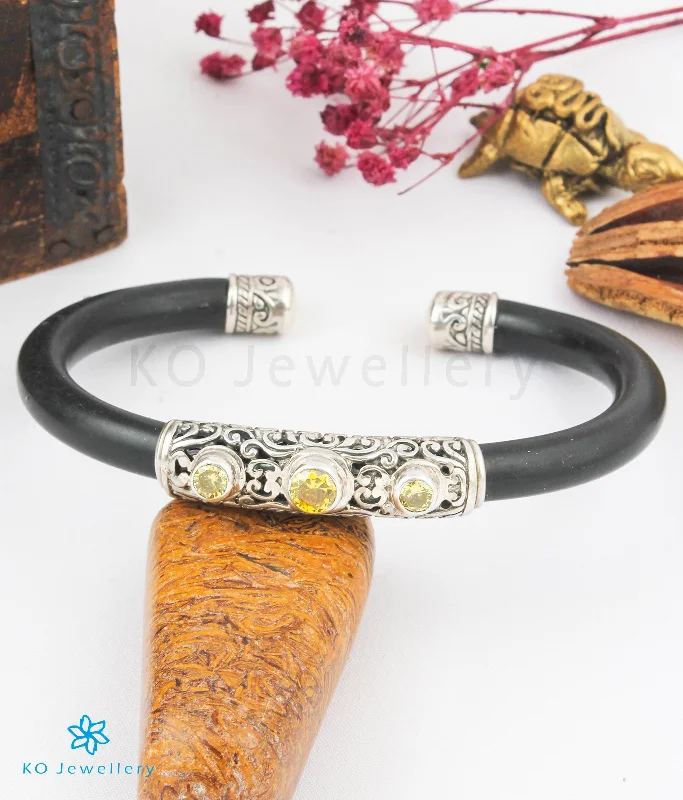 Tide pattern bangles-The Sarvam Silver Bracelet (Yellow)