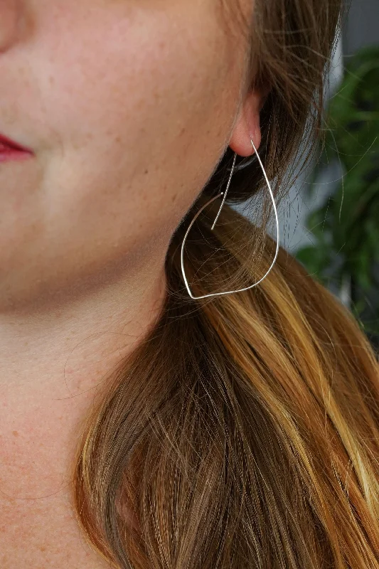 Virage Threader Hoop Earrings in silver or gold-filled