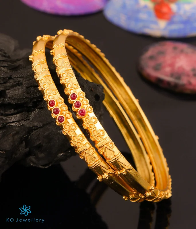 Polished bead bangles-The Kavya Antique Silver Coorgi Bangle (Size/2.2/2.4/2.6/2.8)