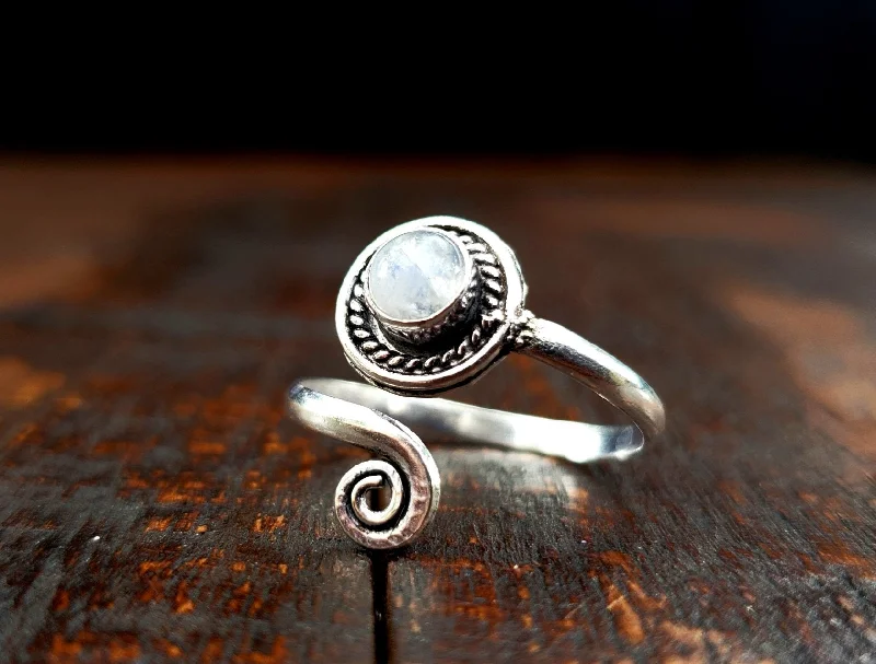 Owl motif rings-Adjustable Moonstone Ring