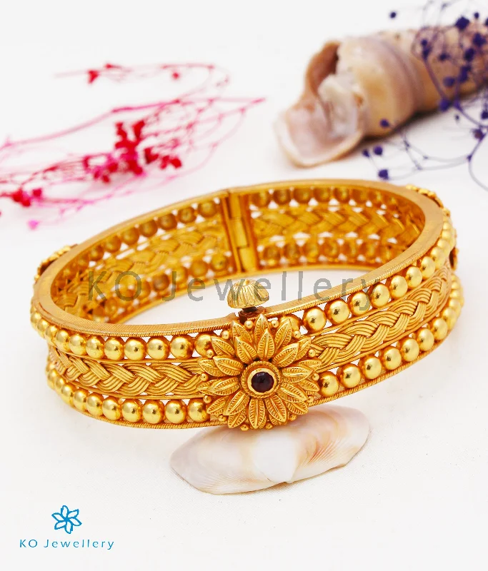 Heavy gem bangles-The Kamali Silver Bracelet (Size/2.2/2.4/2.6/2.8)