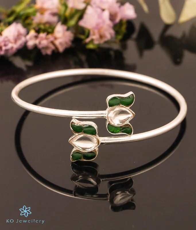 Small stack bangles-The Moha Silver Flexible Bracelet (Green)